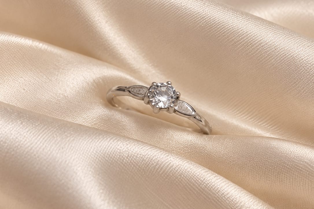 Anillo 1.5 Gr 10k Oro Blanco